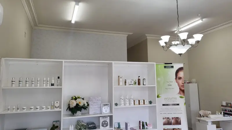 Commercial, Shops Wallpaper Installation