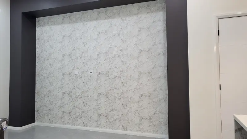 Living Wallpaper Installation