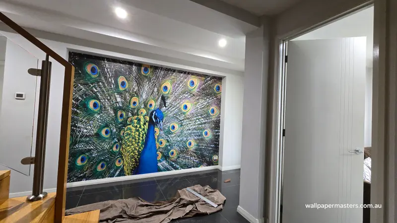 Niche Wallpaper Installation