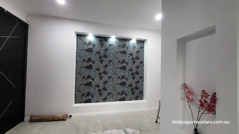 Niche Wallpaper Installation