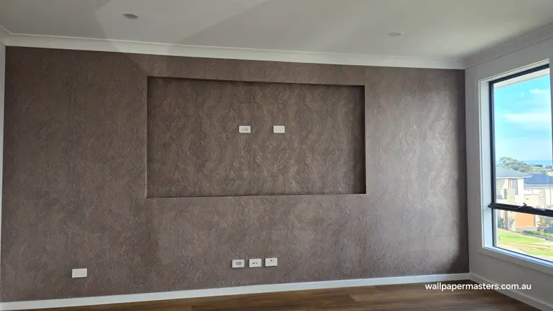Niche Wallpaper Installation
