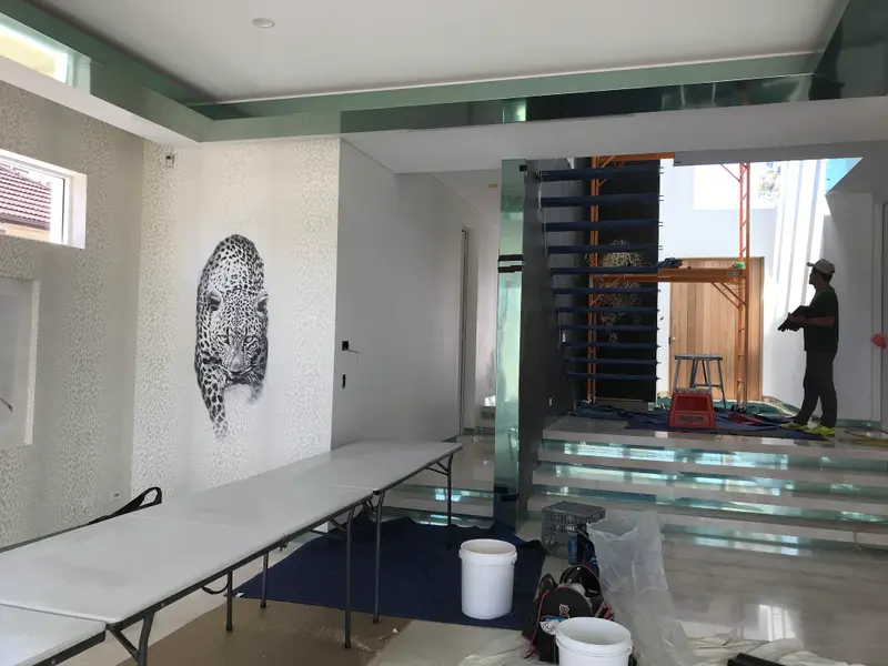 Custom mural Wallpaper Installation