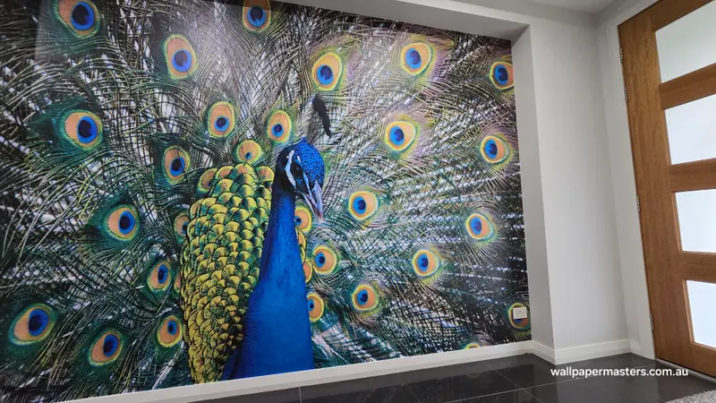 Niche Wallpaper Installation