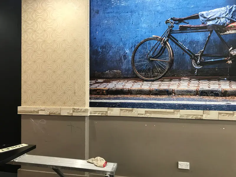 Custom mural Wallpaper Installation