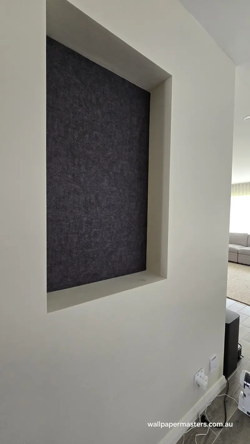 Niche Wallpaper Installation