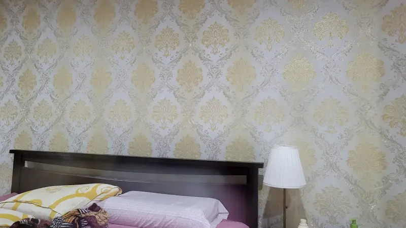 Bedroom Wallpaper Installation