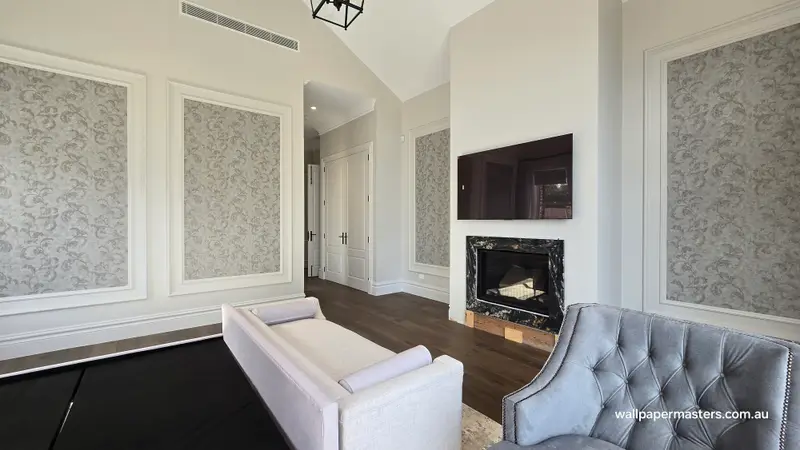 Niche Wallpaper Installation