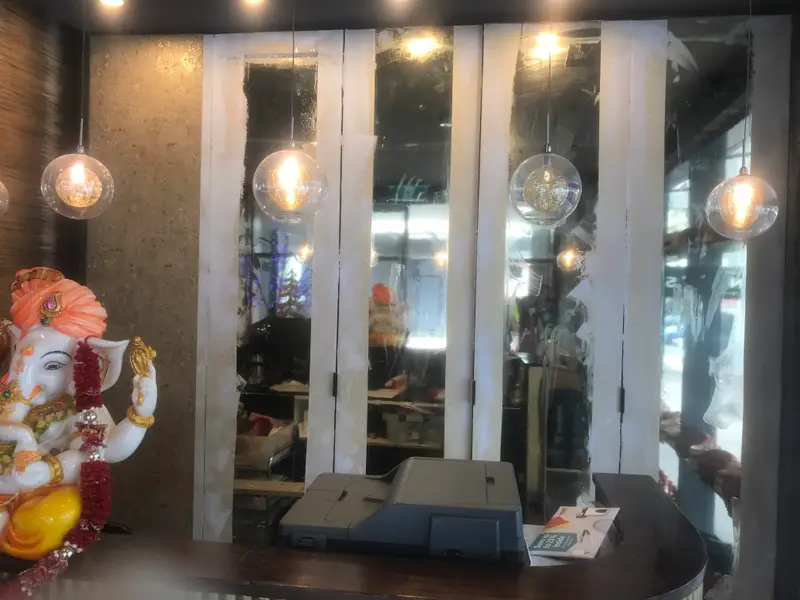 Commercial, Shops Wallpaper Installation