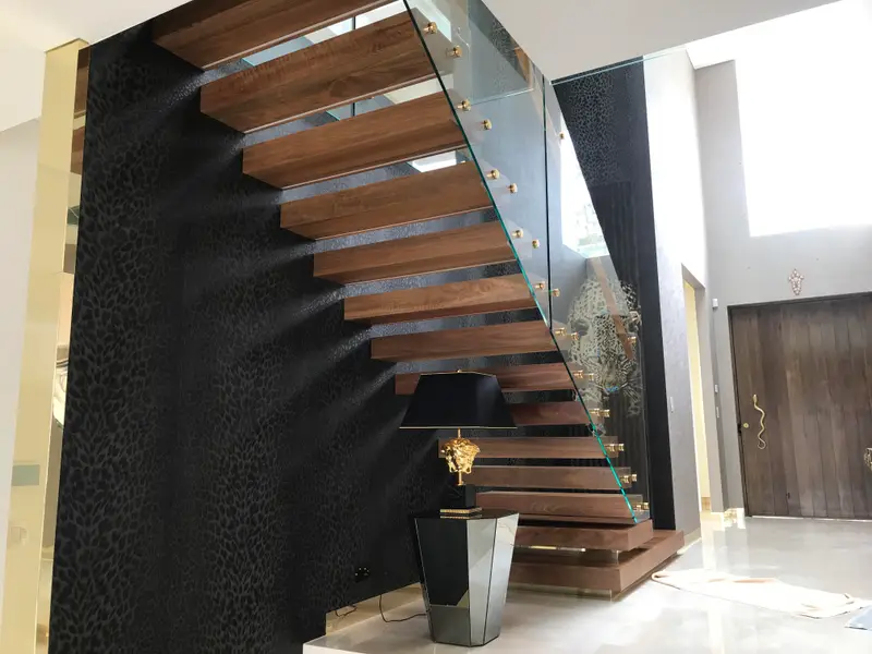 Bedroom Wallpaper Installation