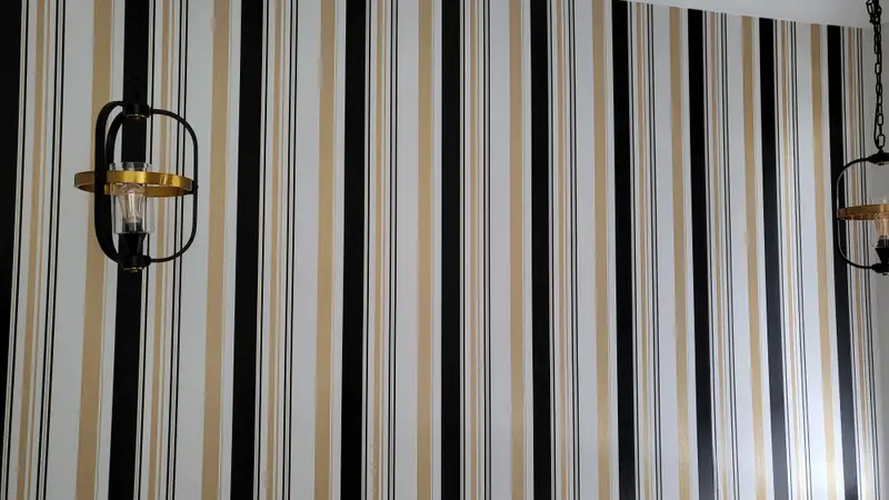 Bedroom Wallpaper Installation