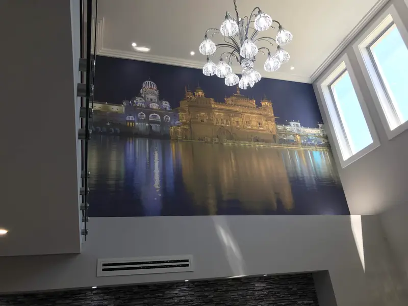 Custom mural Wallpaper Installation