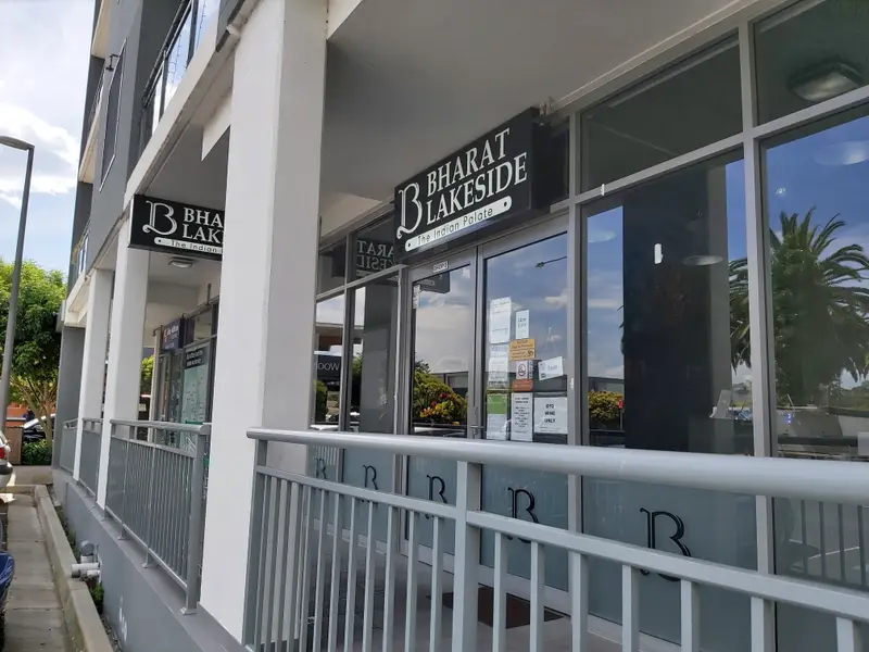 Commercial, Shops Wallpaper Installation